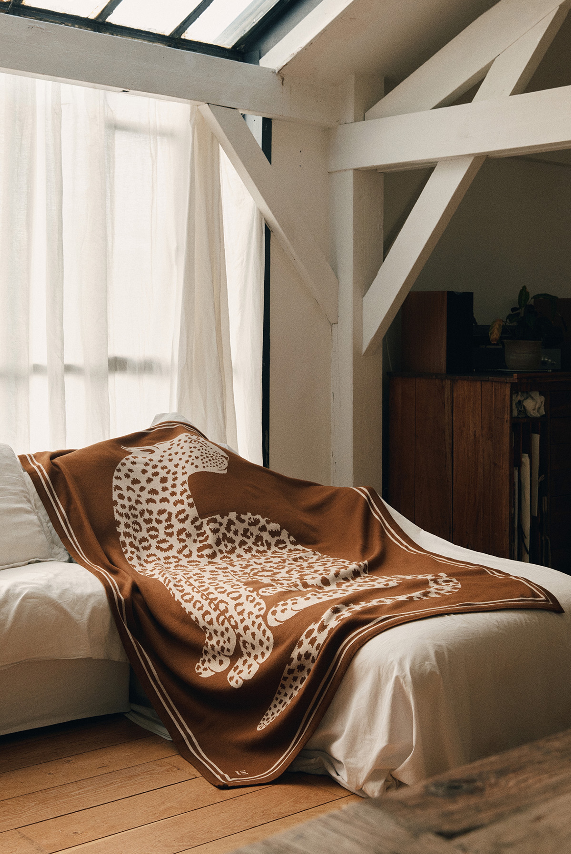 Throw - Fetiche- Brown